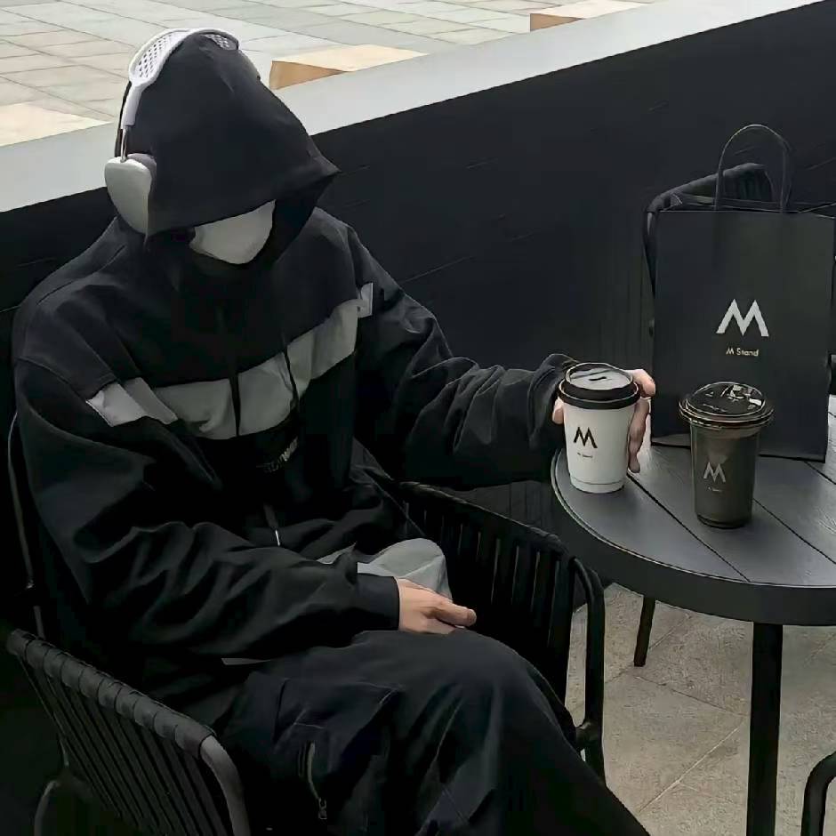 手游中介_千户的头像-千户的狗窝